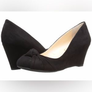 Black Wegde Heels size 6.5